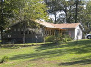 391 Boucher Rd, Converse, LA 71419