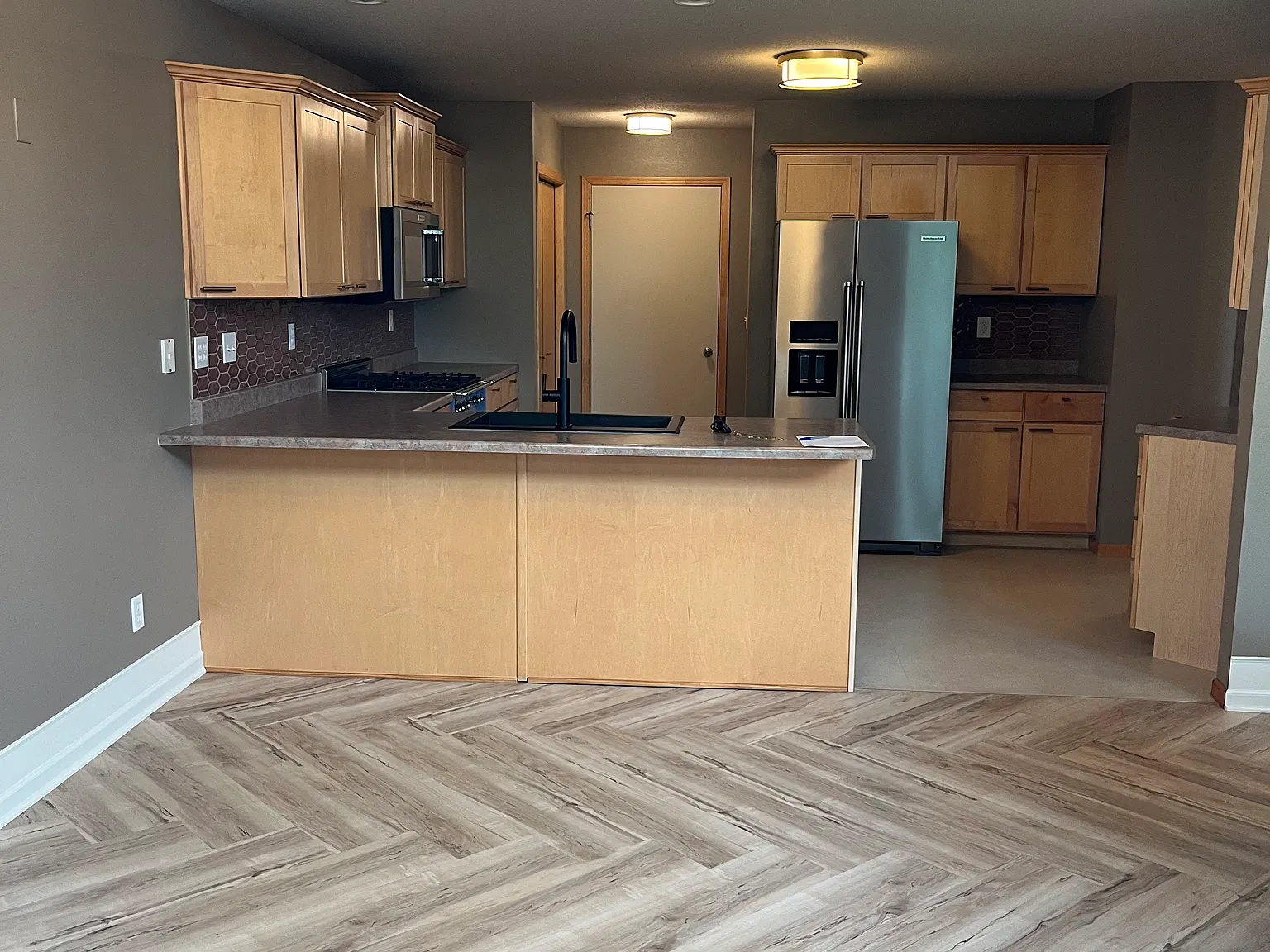 3418 Stoneview Cir SW — Photo 3