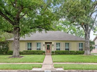 2914 Ann Arbor Dr, Houston, TX 77063