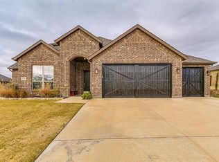 154 Fairweather Dr, Burleson, TX 76028