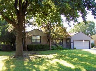 2408 S Sandusky Ave, Tulsa, OK 74114