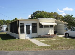 214 Lamplighter Ln, North Fort Myers, FL 33917