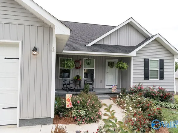 206 County Road 1009, Fort Payne, AL 35968