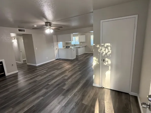 7127 N. Antioch Ave., 7127 N Antioch Ave APT B, Fresno, CA 93722
