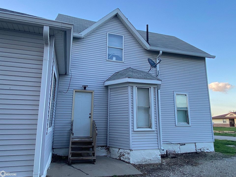 2nd image of 208 N 1st Ave