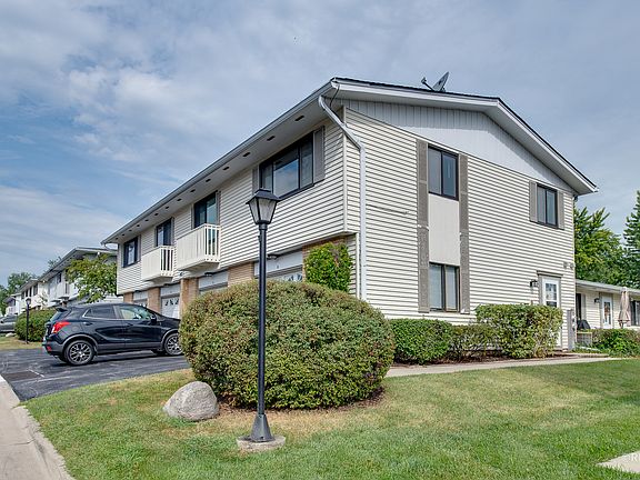 2nd image of 143 Brewster Ct APT D