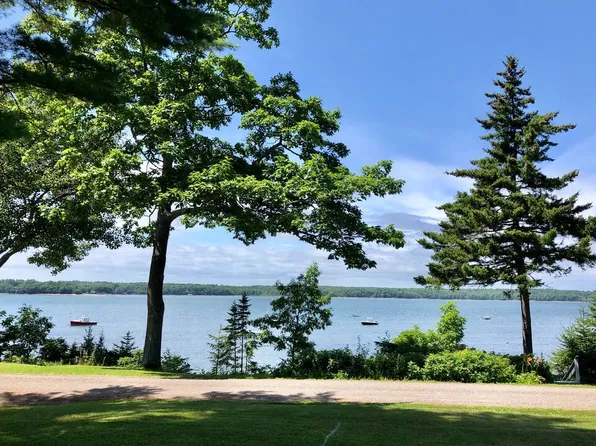 31 W Marginal Rd, Brunswick, ME 04011