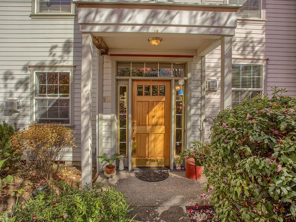 1st image of 838 Park St
