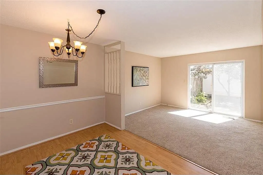 2 bed, 1056 sqft, $1,525 — Photo 3