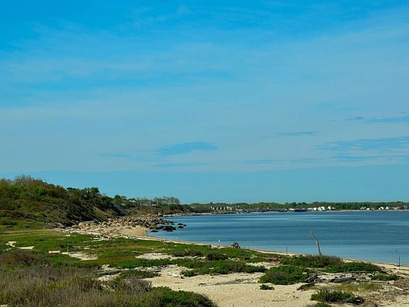 4th image of 130 Tasker Ln