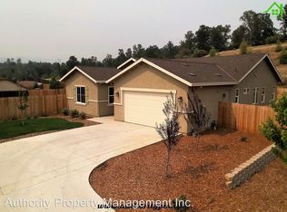 956 Fantenell Ct, Redding, CA 96003