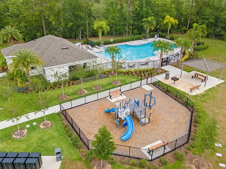 17315 Million Lakes Ct — Photo 35