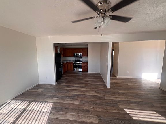 2nd image of 217 Johnston St #3