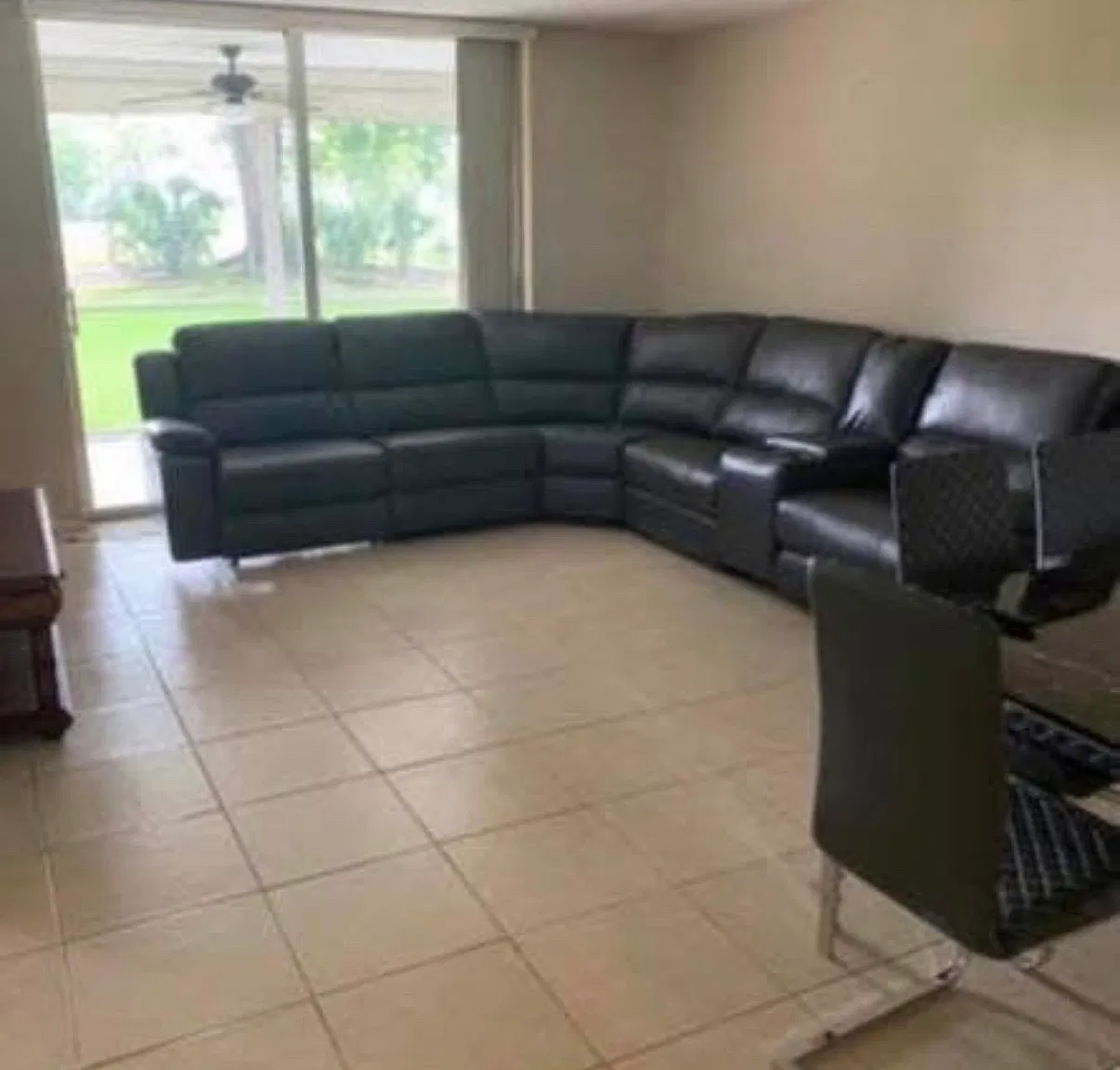 2 bed, 1003 sqft, $2,100 — Photo 4