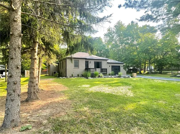1791 E Sprague Rd, Seven Hills, OH 44131