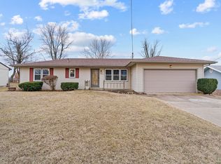 1924 E Smith St, Springfield, MO 65803