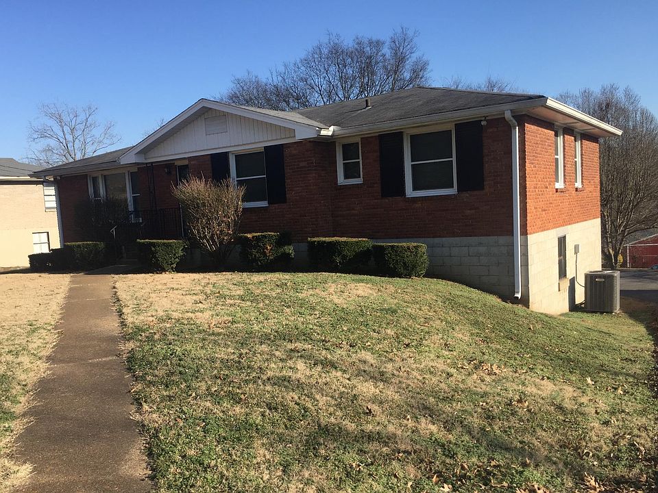 2nd image of 1809 Rosebank Ave