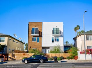 11639 Burbank Blvd #1/2, North Hollywood, CA 91601