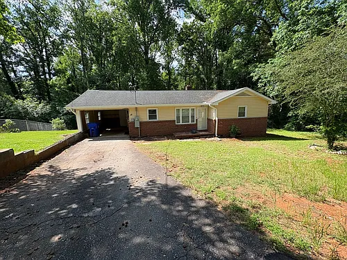 15 Tasha Dr Photo 1