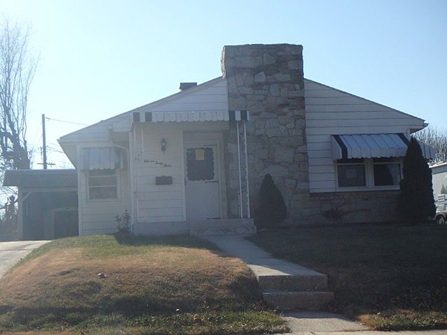 1st image of 1143 Sunnyside Dr