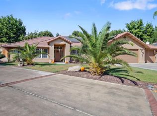 6037 W Cherry Ct, Visalia, CA 93277