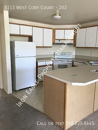 8113 W Cory Ct #202 — Photo 2