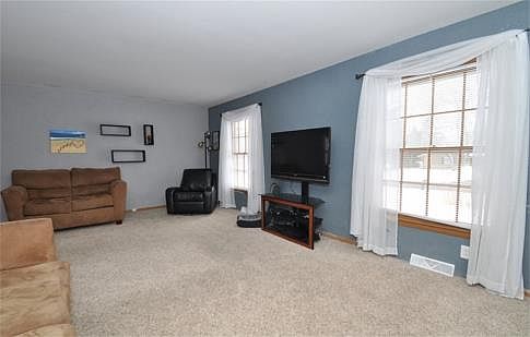 Spacious Living Room