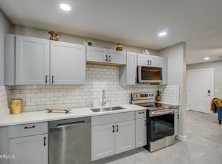 6323 N 65th Dr, Glendale, AZ 85301