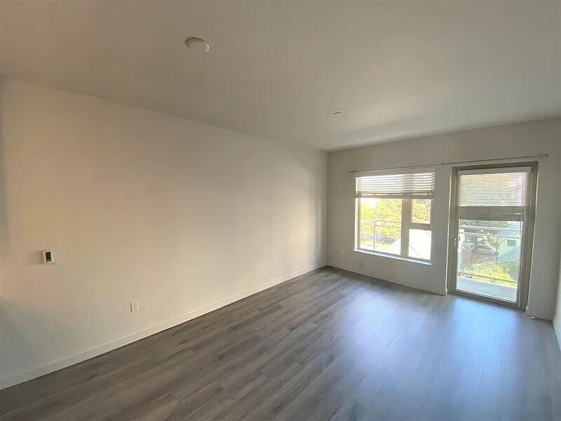 1 bed, 1.0 bath, 700 sqft, $2,300 — Photo 3