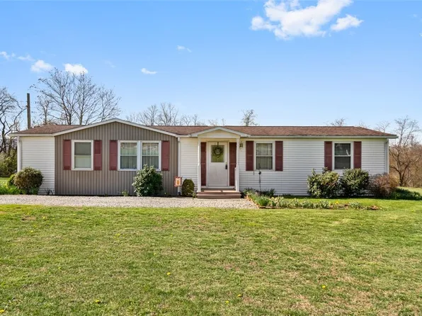 413 Pittsburgh St, New Derry, PA 15671