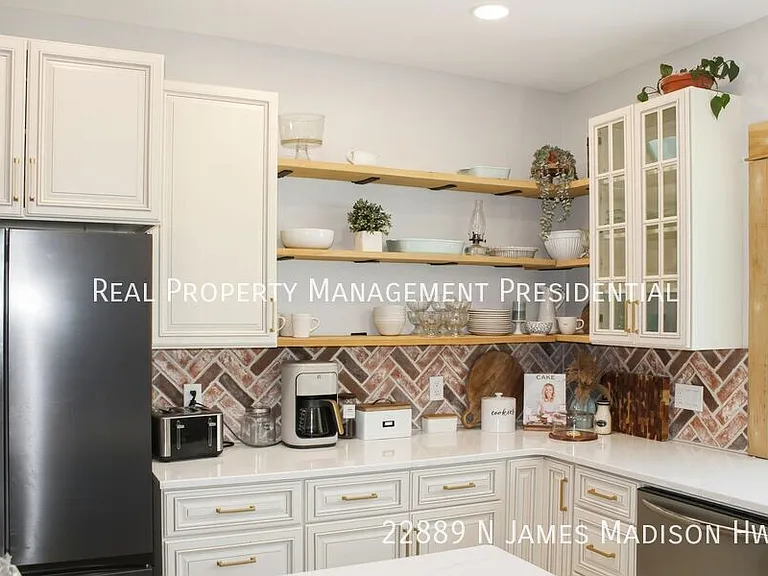 22889 N James Madison Hwy — Photo 9