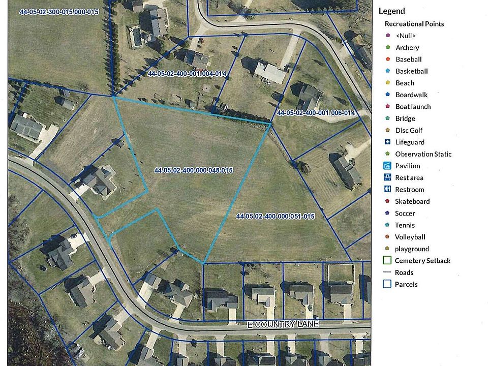 1st image of E Country Ln