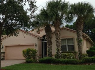 349 NW Springview Loop, Port Saint Lucie, FL 34986
