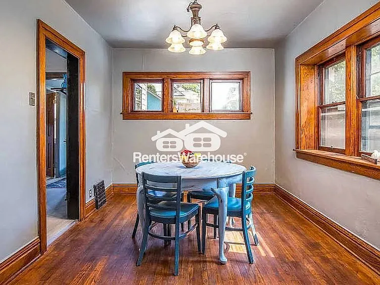2805 Kingman Blvd — Photo 7
