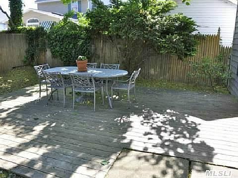 2nd image of 11 S Forest Ave