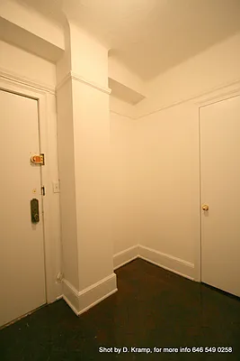 Rented by City Connections Realty | media 3