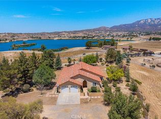 41810 Lakefront Dr, Aguanga, CA 92536