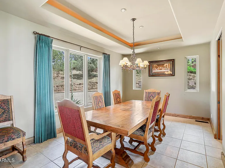 804 N Grapevine Dr — Photo 17