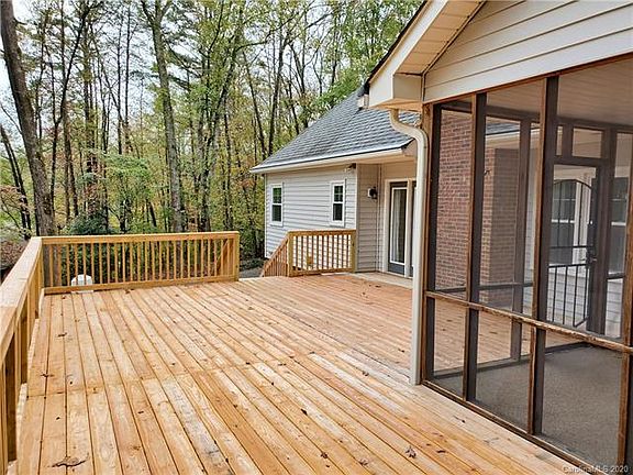 5th image of 4705 Binwhe Ln #8