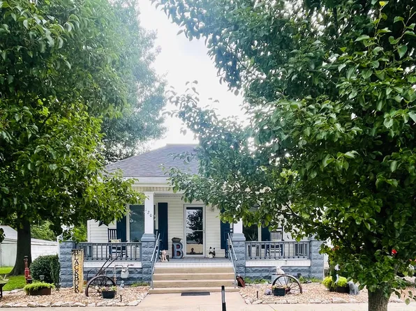 120 S Butler St, Erie, KS 66733