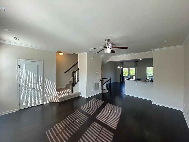 522 Pemberwich Pl — Photo 2