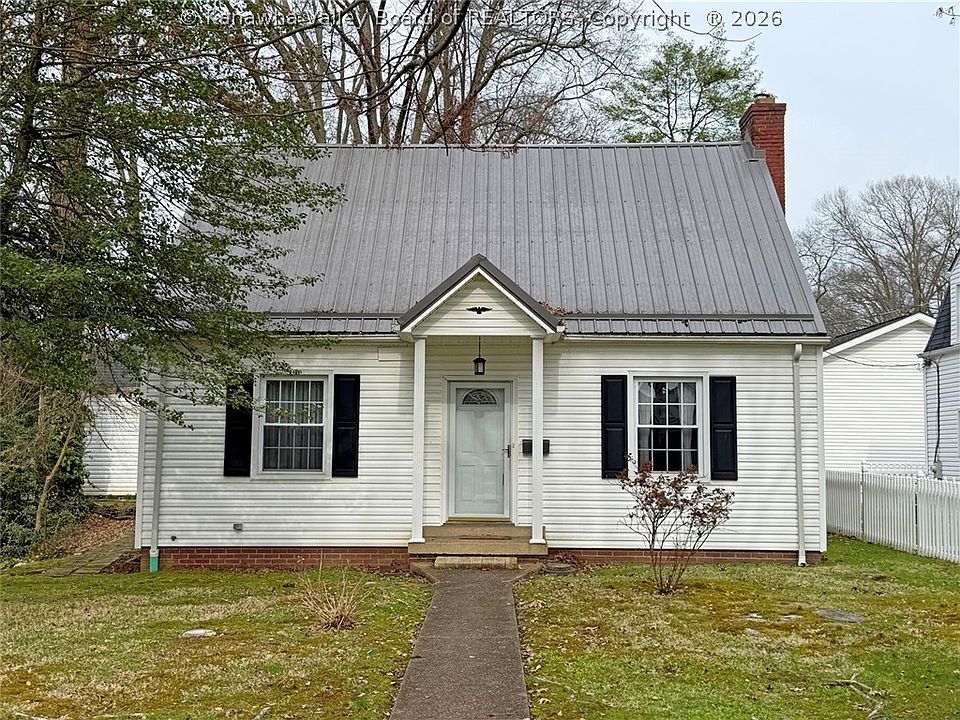 1st image of 109 50th St SE