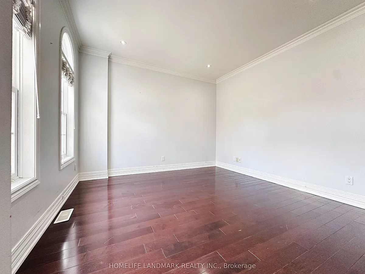 Building Photo - Woodgrove Trl