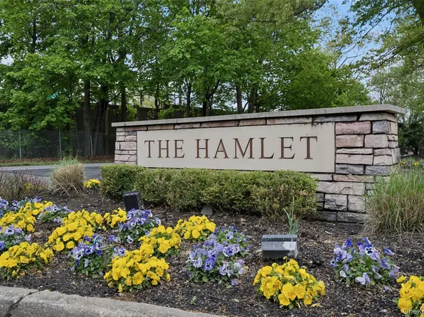 42 Country Club Drive #42, Jericho, NY 11753