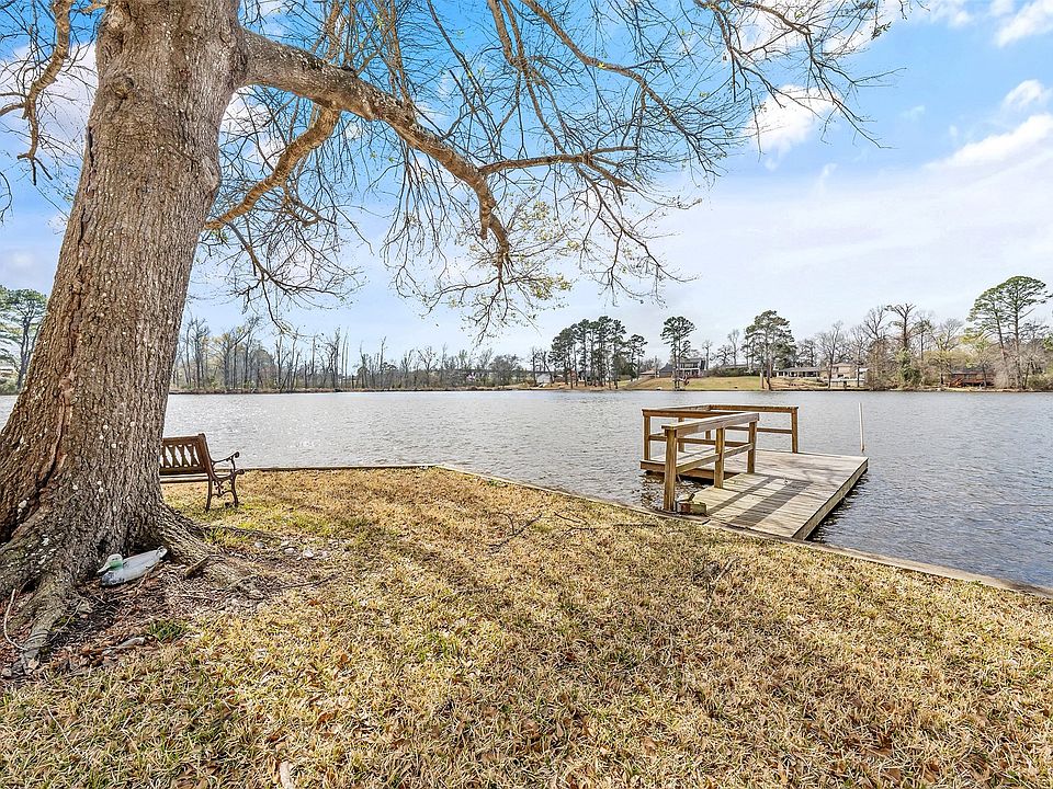 1st image of 10202 E Lakeshore Dr