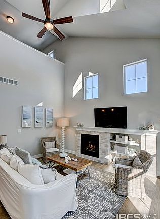 5th image of 2149 Montauk Ln Unit 6