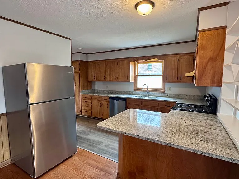 270 Bowman Rd — Photo 5