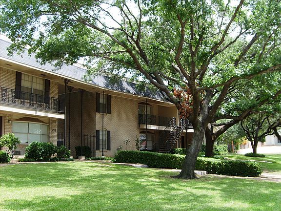 2nd image of 3715 Coker St APT 201