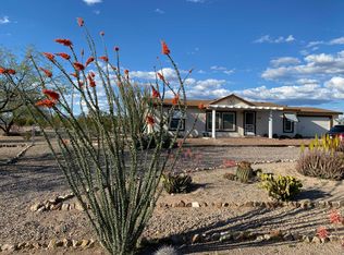 5833 E Farmstead Dr, Tucson, AZ 85756