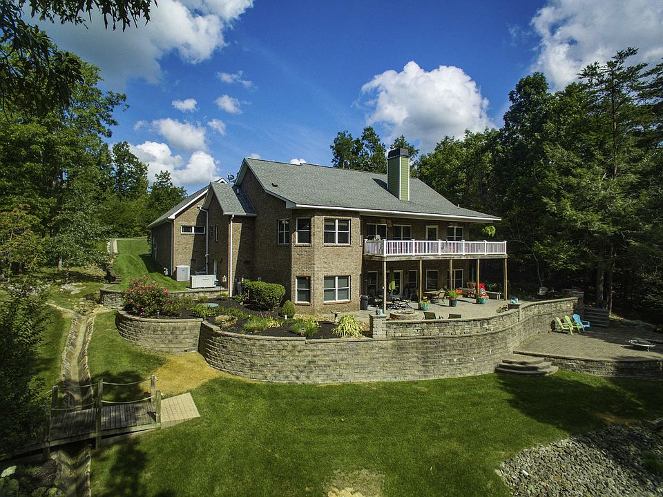 1st image of 157 Riverview Dr